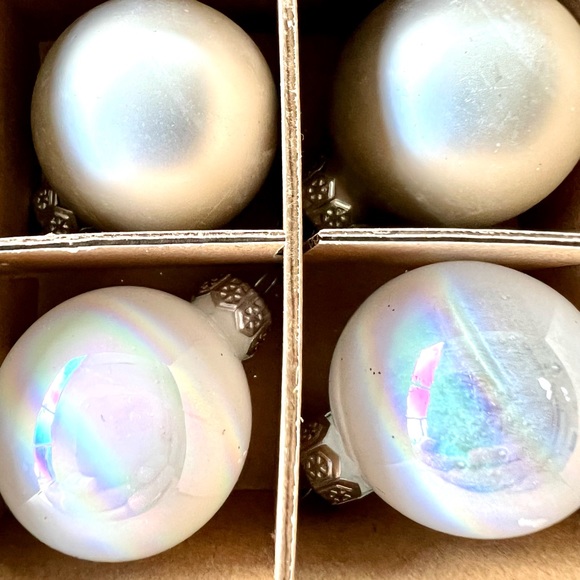25 Mini Glass Xmas Ball Ornaments Silver Shiny Matte Glitter Opalescent - Picture 9 of 9